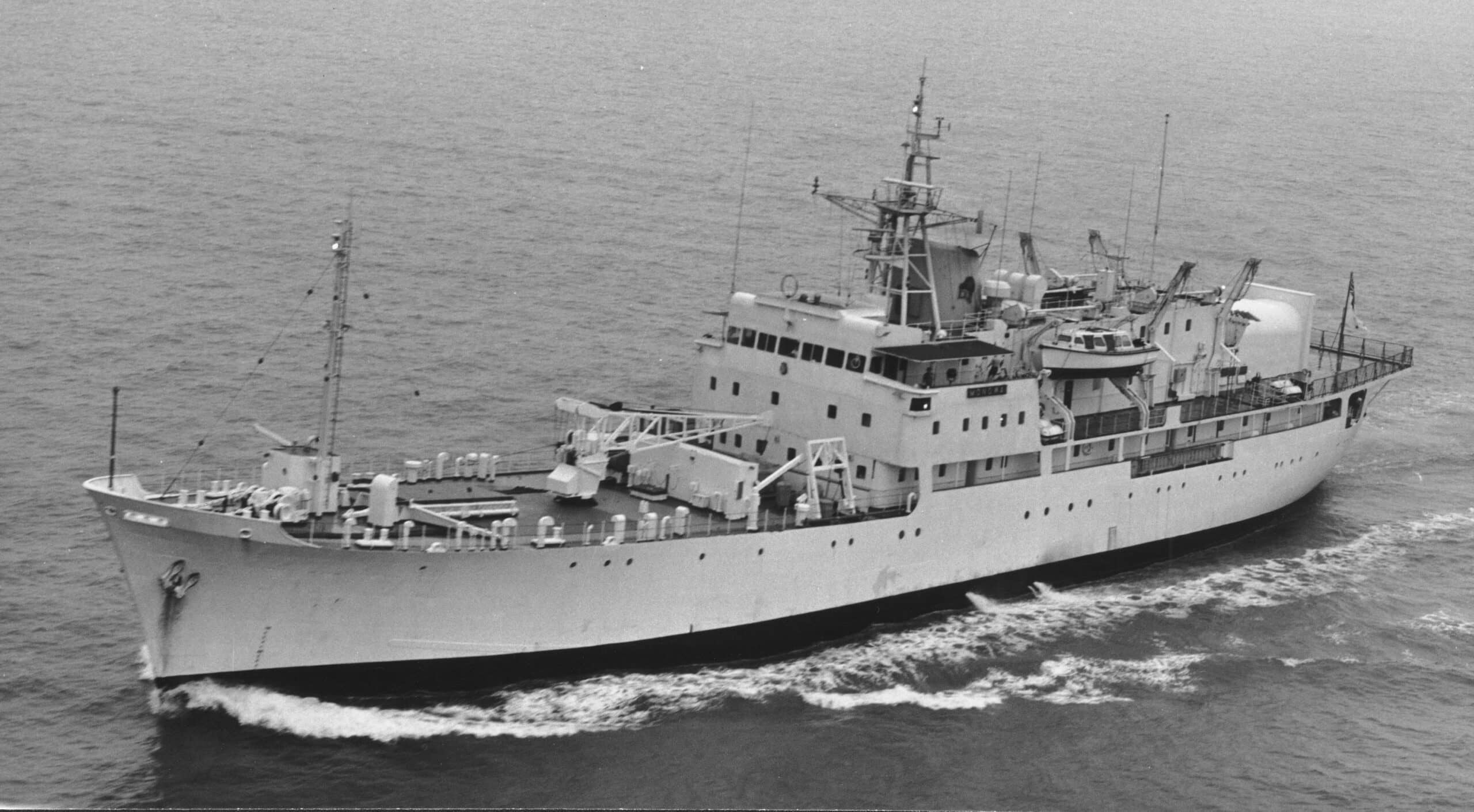 HMNZS Monowai 1978