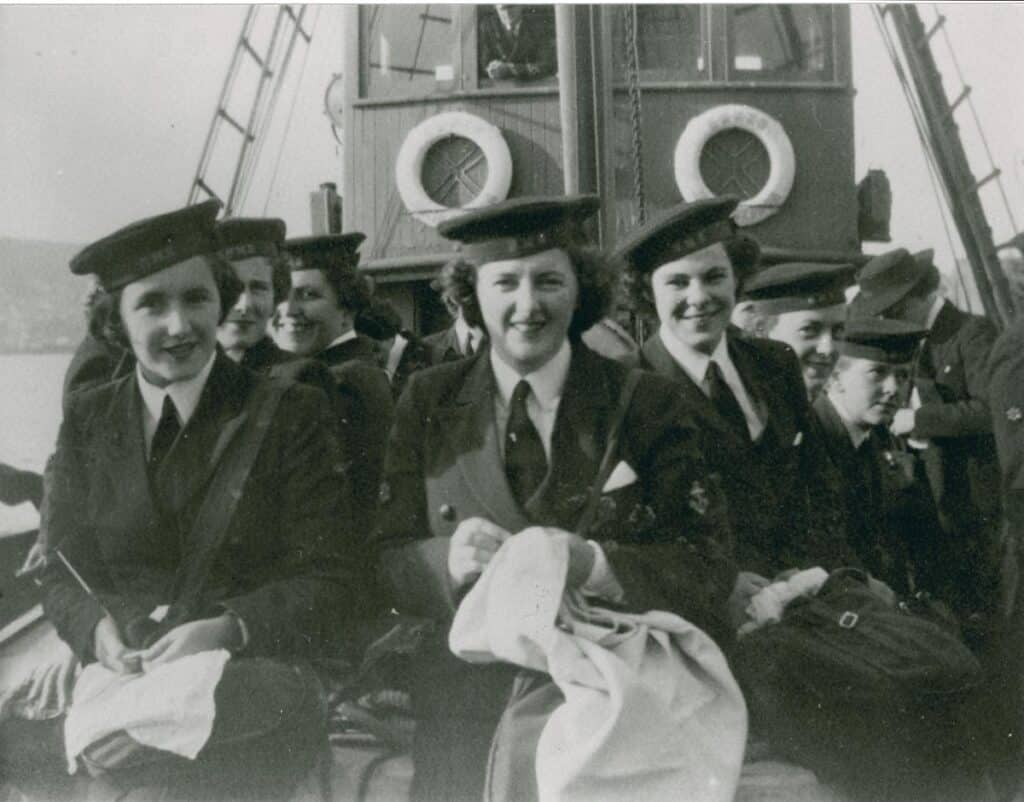 Wrens on the Janie Seddon 1944