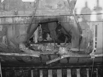 GN 85 01488 01 Rainbow Warrior bomb damage