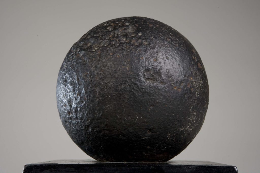 JEB 0003 New Zealand wars cannonball 6-inch Cannonball fired by HMS Hazard during the Battle of Kororāreka, 11 March 1845