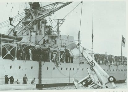 walrus in wellington K5841 (Walrus) recovery after crashing in Wellington Harbour 24 November 1937